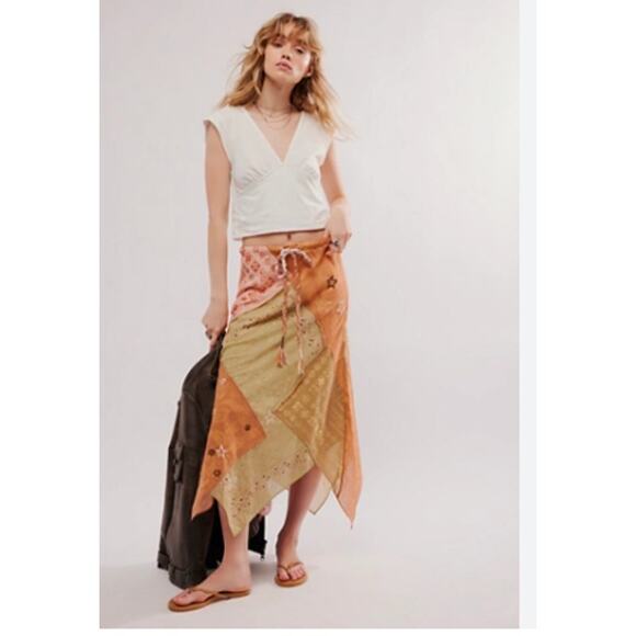 Free People Ainslee Embroidered Maxi Skirt Small NEW - Picture 1 of 3